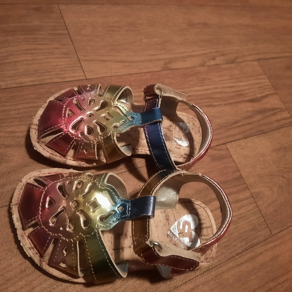SOLD Stride Rite Rainbow Sandals, Size 4 Baby - Picture 7 of 10